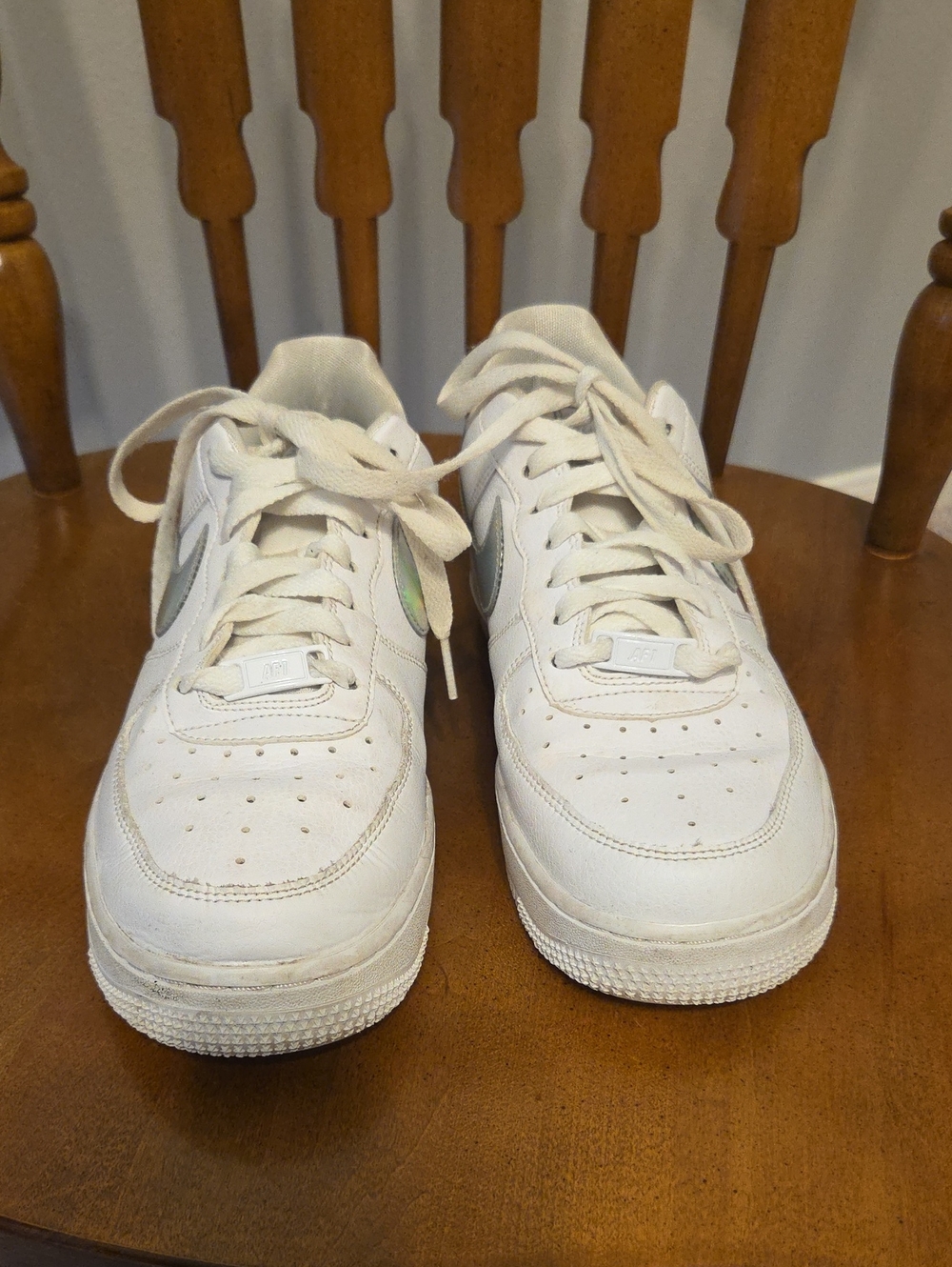White Nike Athletic Sneakers - Classic Casual Shoe
